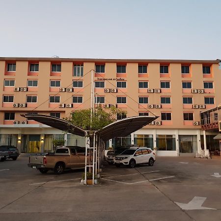 K.S.Pavilion Hotel Nakhonratchasima Eksteriør billede