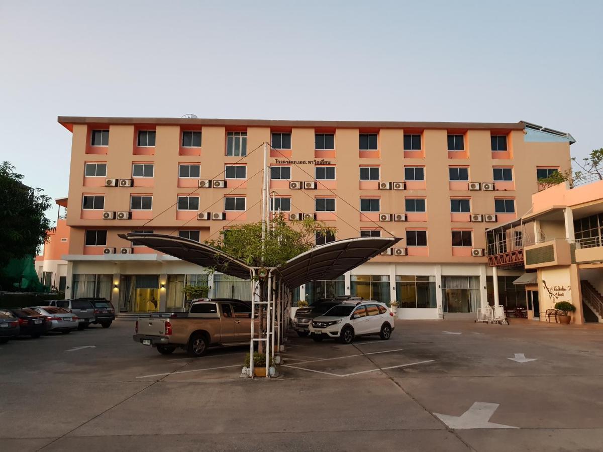 K.S.Pavilion Hotel Nakhonratchasima Eksteriør billede